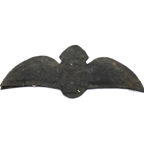 3198 - British WWI type Royal Flying Corps cloth Pilots wings. P&P Group 1 (£14+VAT for the first lot and £... 