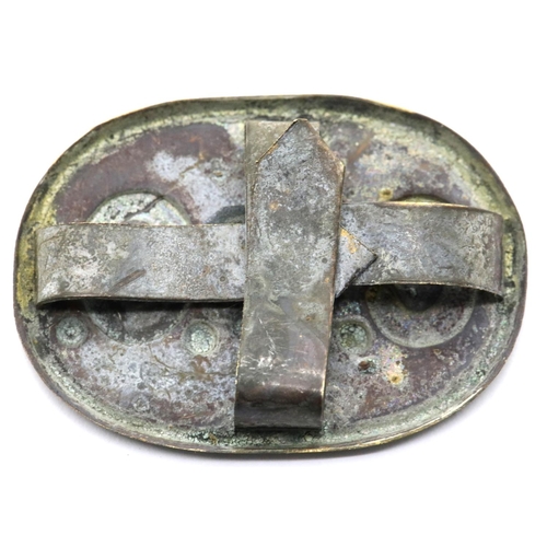 3199 - British WWI type Chinese Labour Corps cap badge. P&P Group 1 (£14+VAT for the first lot and £1+VAT f... 