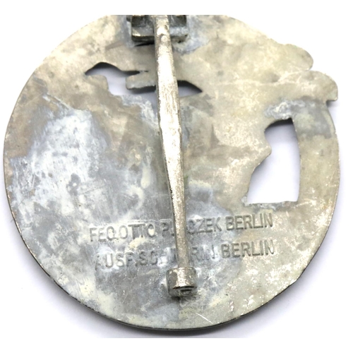 3250 - German WWII type Kriegsmarine Blockade Breakers badge, marked OTTO PLACZEK verso. P&P Group 1 (£14+V... 