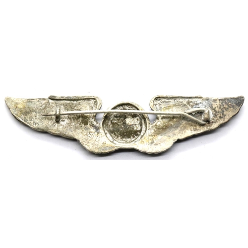 3299 - American WWII type USAAF Observers badge. P&P Group 1 (£14+VAT for the first lot and £1+VAT for subs... 