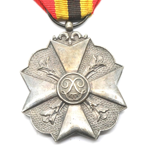 3350 - Belgian WWI type silver order. P&P Group 1 (£14+VAT for the first lot and £1+VAT for subsequent lots... 