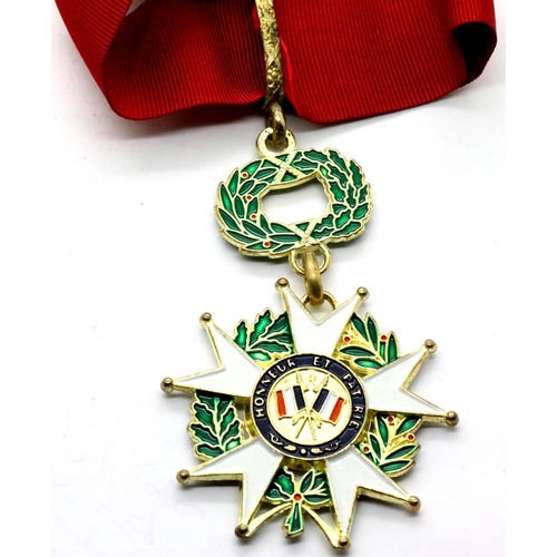 3362 - French boxed Legion of Honour Order, boxed and unused. P&P Group 1 (£14+VAT for the first lot and £1... 