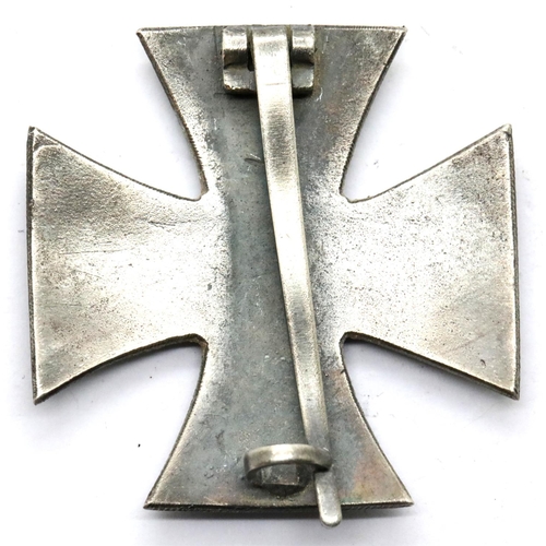 3403 - German WWII type Iron cross first class. P&P Group 1 (£14+VAT for the first lot and £1+VAT for subse... 