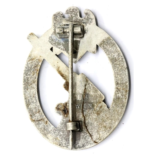 3226 - German WWII type Wehrmacht Anti-aircraft badge, marked WH WEIN verso. P&P Group 1 (£14+VAT for the f... 