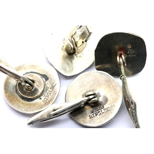 1048 - Two pairs of Siam niello sterling silver cufflinks. P&P Group 1 (£14+VAT for the first lot and £1+VA... 