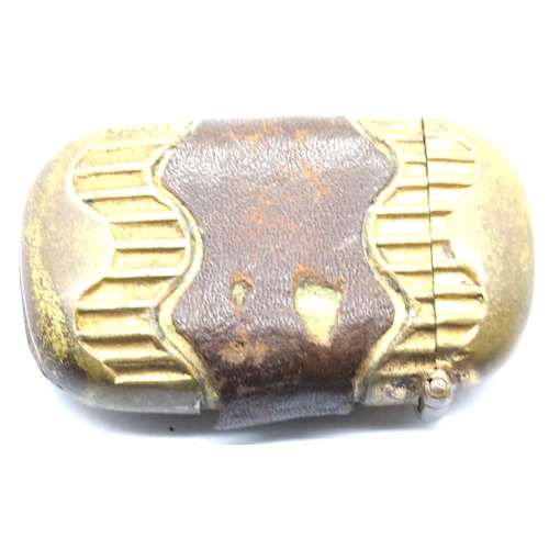 1053 - Victorian brass and leather vesta case, L: 4 cm. P&P Group 1 (£14+VAT for the first lot and £1+VAT f... 