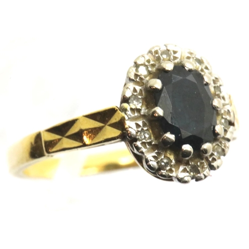 1065 - 18ct yellow gold, sapphire and diamond set ring, size M, 4.1g. P&P Group 1 (£14+VAT for the first lo... 