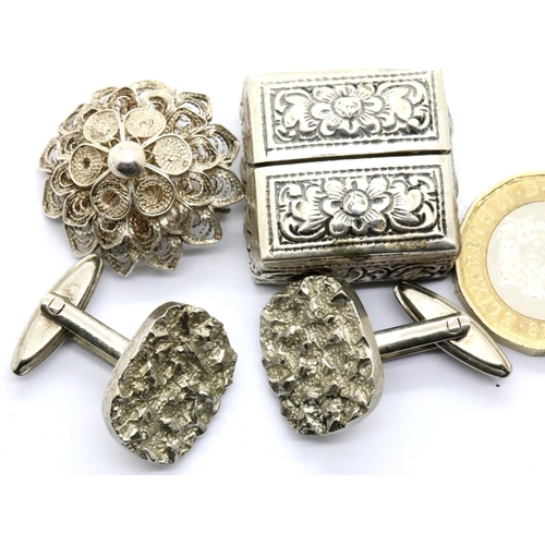 1083 - Pair of silver cufflinks, card holder and a brooch. P&P Group 1 (£14+VAT for the first lot and £1+VA... 