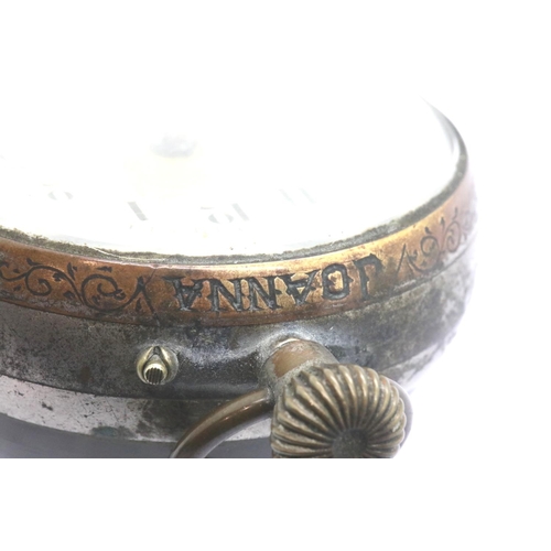 1090 - Pocket watch with rounded glass back. Not working at lotting. P&P Group 1 (£14+VAT for the first lot... 