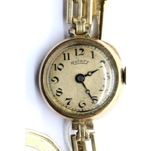 1026 - 9ct gold cased Rotary wristwatch on a gold plated bracelet, 13.9g total. P&P Group 1 (£14+VAT for th... 