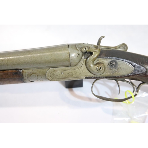 1300 - Double barrel twelve gauge shotgun by William of Birmingham, with current EC deactivation certificat... 