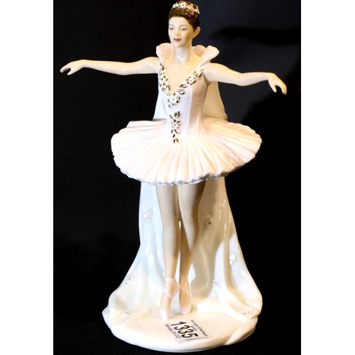 1335 - Coalport ladies opera heroines collection, Margot Fonteyn. P&P Group 3 (£25+VAT for the first lot an... 