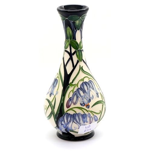 1337 - Moorcroft Otley Chevin vase, H: 17 cm. P&P Group 1 (£14+VAT for the first lot and £1+VAT for subsequ... 