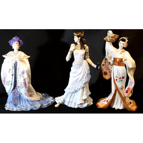 1344 - Coalport ladies opera heroines collection Princess Turandot, Aida and Madam Butterfly. P&P Group 3 (... 