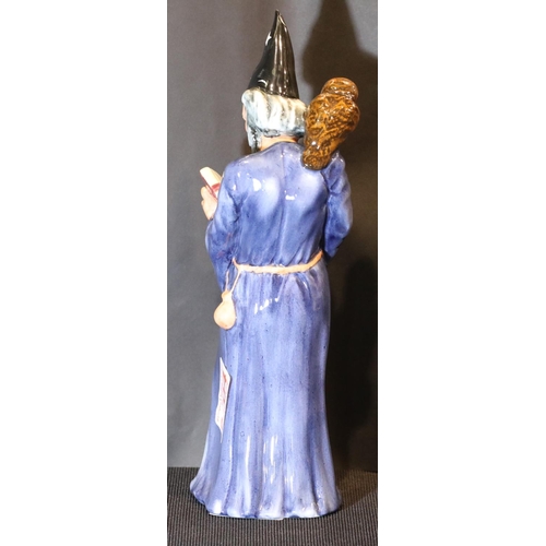 1369 - Royal Doulton The Wizard HN 2877, H: 25 cm. P&P Group 2 (£18+VAT for the first lot and £3+VAT for su... 