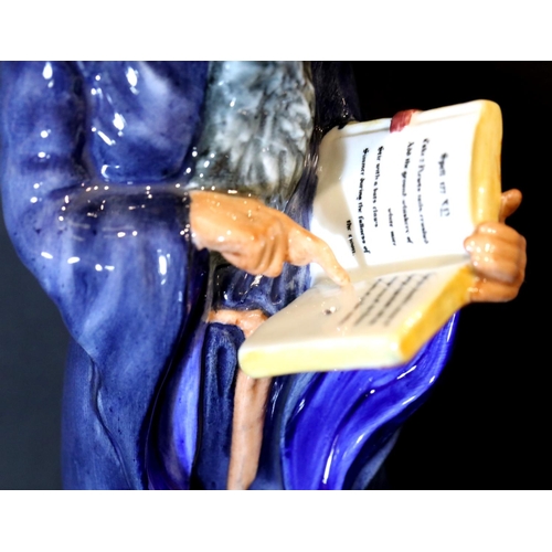 1369 - Royal Doulton The Wizard HN 2877, H: 25 cm. P&P Group 2 (£18+VAT for the first lot and £3+VAT for su... 