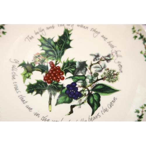 1386 - Five boxed Portmeirion the Holly and the Ivy collection, two x 6 teaspoons, two tier cake stand, foo... 