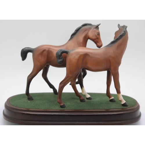 1410 - Royal Doulton horses Spirit of Love on plinth, L: 23 cm. P&P Group 3 (£25+VAT for the first lot and ... 