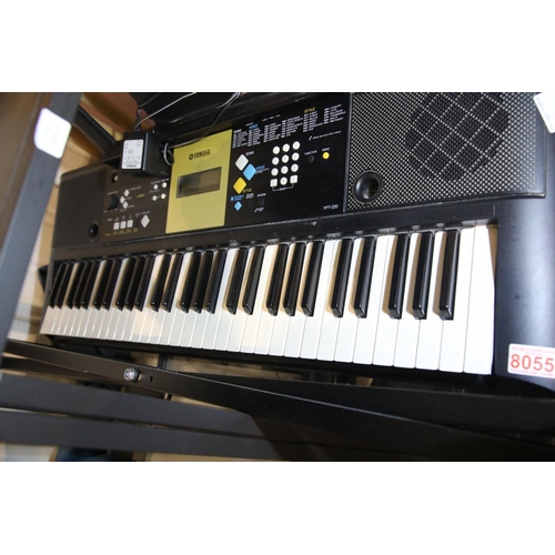 1438 - Yamaha digital keyboard YPT-220 with stand and power lead. Not available for in-house P&P, contact P... 