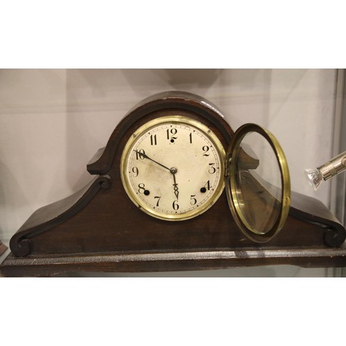 1488 - Oak cased chiming mantel clock, not working at time of lotting. Not available for in-house P&P, cont... 