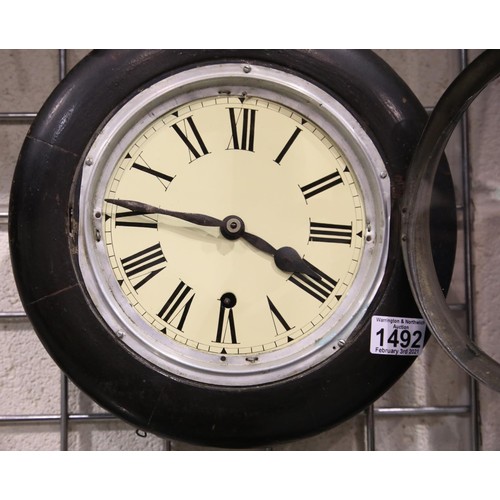 1492 - Victorian mahogany cased wall clock, with pendulum, working at time of lotting, (later) dial D: 19 c... 