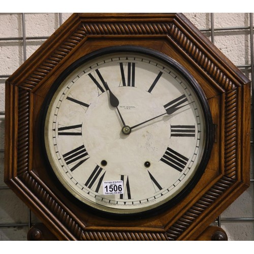 1506 - Newhaven Clock Co., Eclipse Regulator oak wall clock, 19th century, with pendulum, working at time o... 