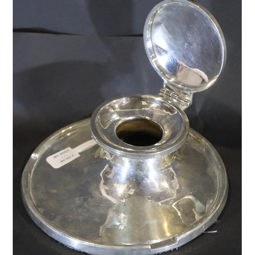 1615 - George VI (weighted) hallmarked silver Capstan inkwell, D: 13 cm. P&P Group 1 (£14+VAT for the first... 