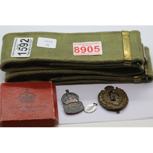 1592 - Hallmarked silver arp badge in box, webbing belt and a Royal Engineers cap badge. P&P Group 2 (£18+V... 