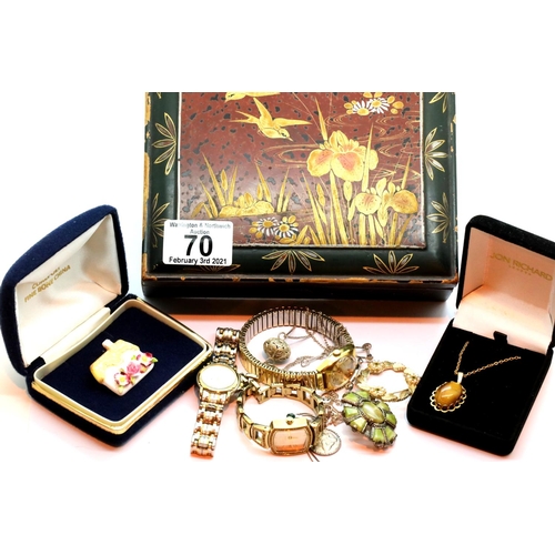 70 - Box of mixed ladies dress jewellery and watches. P&P Group 1 (£14+VAT for the first lot and £1+VAT f... 