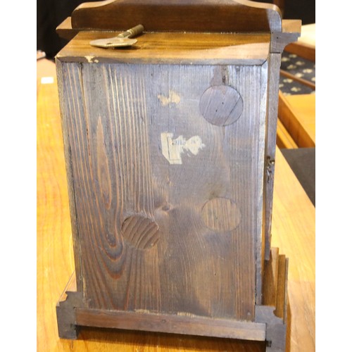 1513 - Walnut cased chiming mantel clock, with key, H: 34 cm, working at time of lotting. P&P Group 3 (£25+... 