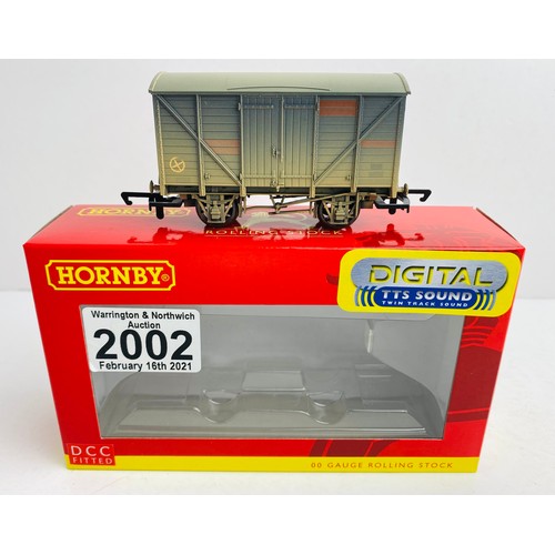 2002 - Hornby R6925TTS DCC Digital (Tested OK) #03 Vent Van Wagon WITH SOUND Boxed with Instructions P&P Gr... 