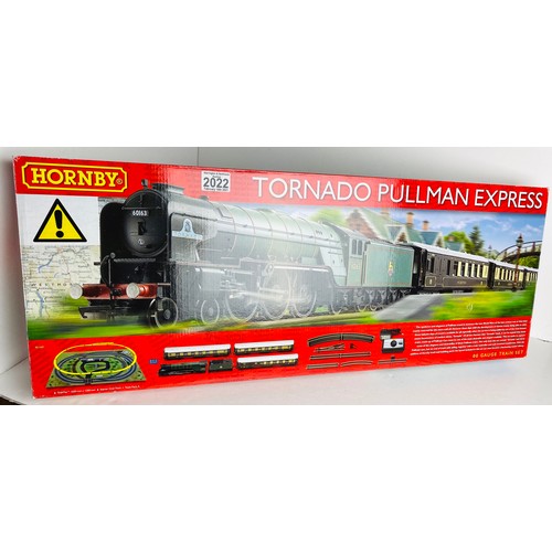 Hornby tornado cheap train set