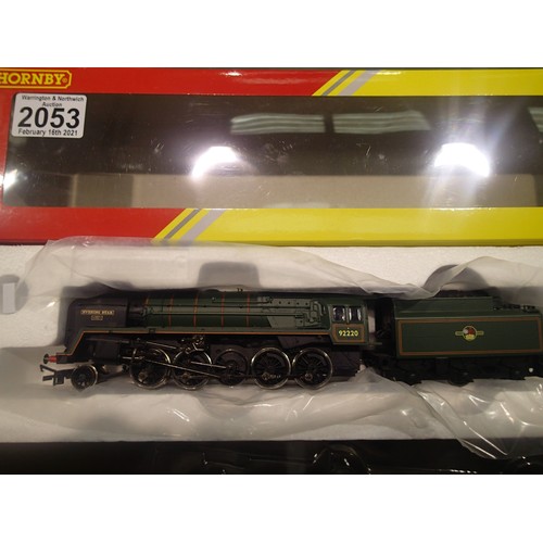 2053 - Hornby R3288 2-10-0 'Evening Star' 9F Boxed with Instructions P&P Group 1 (£14+VAT for the first lot... 