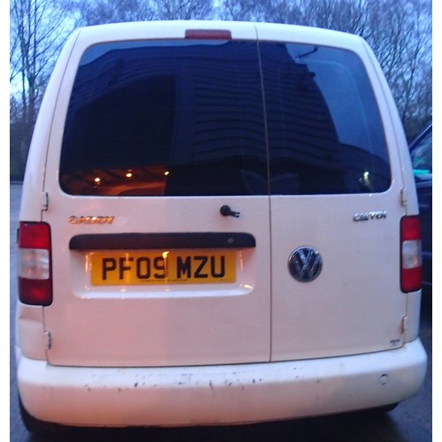 1000B - VW Caddy C20 TDI van 169,000 miles two keys, MOT until 21/12/2021. PF09 MZU