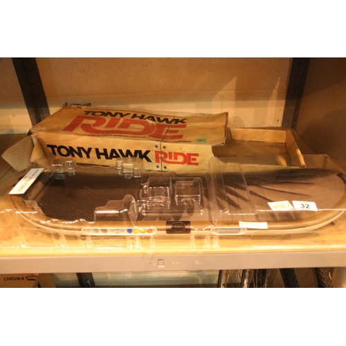 32 - Xbox 360 Tony Hawk Ride skateboard. P&P Group 3 (£25+VAT for the first lot and £5+VAT for subsequent... 