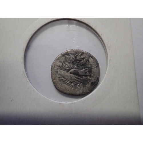 2476 - Roman silver denarius Vespasian. P&P Group 1 (£14+VAT for the first lot and £1+VAT for subsequent lo... 