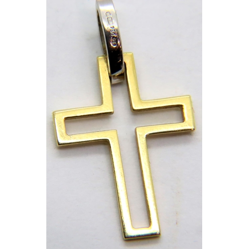 32 - 18ct gold, diamond set cross, 1.1g. P&P Group 1 (£14+VAT for the first lot and £1+VAT for subsequent... 