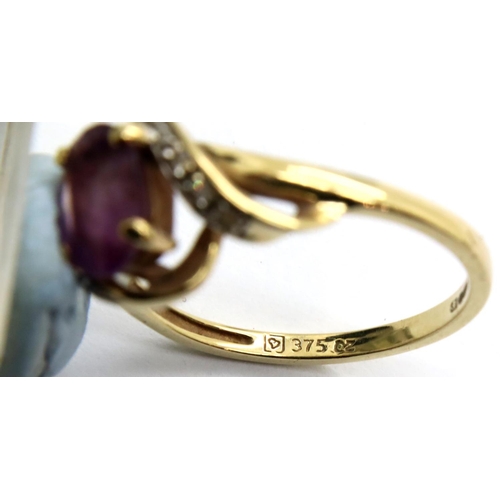 43 - 9ct gold amethyst stone ring, with diamond shoulders, size L. P&P Group 1 (£14+VAT for the first lot... 