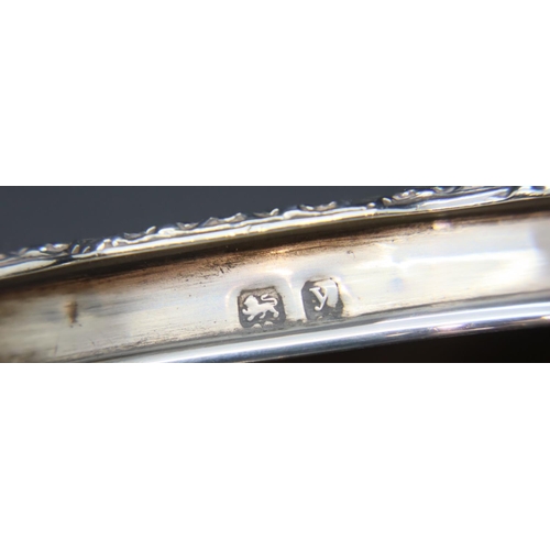 95 - Silver ring box, hallmarked Birmingham. P&P Group 1 (£14+VAT for the first lot and £1+VAT for subseq... 