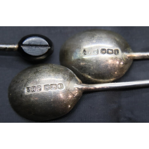 106 - Six silver coffee spoons, 44g . P&P Group 1 (£14+VAT for the first lot and £1+VAT for subsequent lot... 