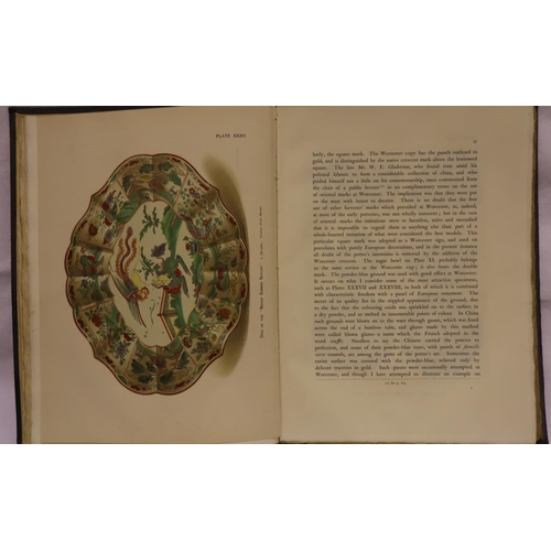 120 - Worcester Porcelain, antiquarian book by R L Hobson. P&P Group 1 (£14+VAT for the first lot and £1+V... 