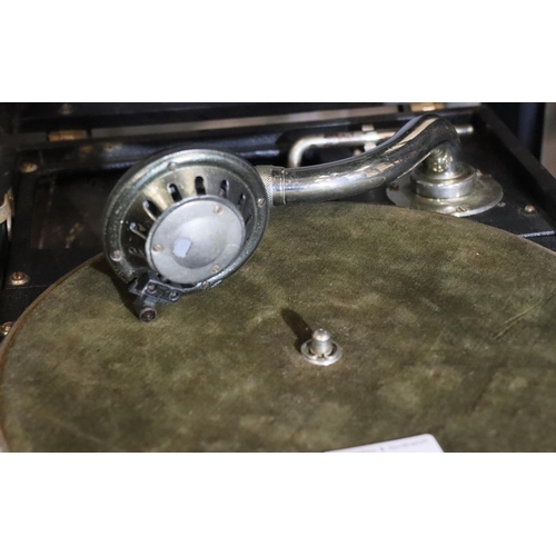 171 - Mayfair deluxe wind up gramophone. Not available for in-house P&P, contact Paul O'Hea at Mailboxes o... 