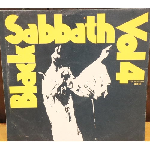 178 - Black Sabbath Volume 4 on Vertigo, record good cover good.  P&P Group 2 (£18+VAT for the first lot a... 