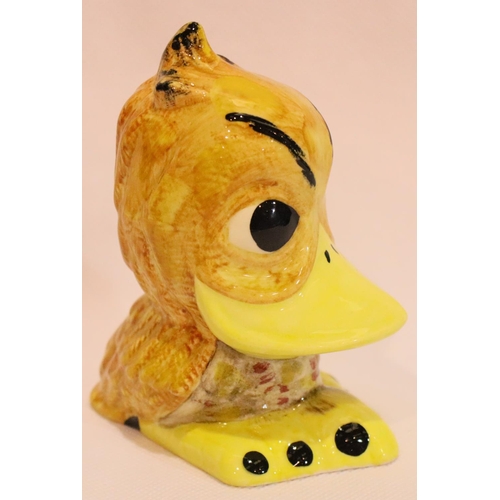 242 - Lorna Bailey Quackers the Duck, H: 11cm. P&P Group 1 (£14+VAT for the first lot and £1+VAT for subse... 