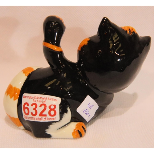 251 - Lorna Bailey, colourway prototype Playtime cat, L: 15cm. P&P Group 1 (£14+VAT for the first lot and ... 