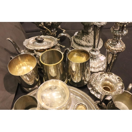 322 - Collection of mixed silver plate, pewter and Britannia metal items including candlestick, oil lamp e... 