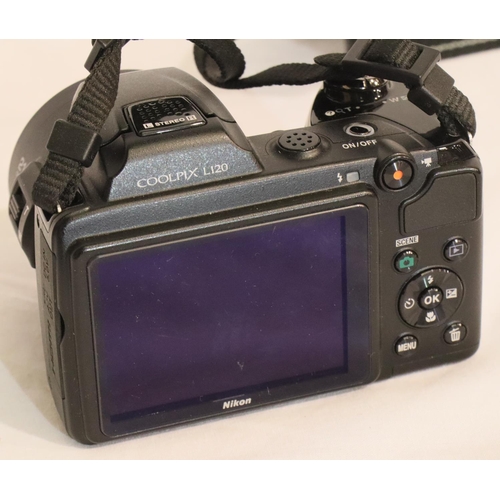 353 - Nikon Coolpix L120 digital camera. P&P Group 1 (£14+VAT for the first lot and £1+VAT for subsequent ... 