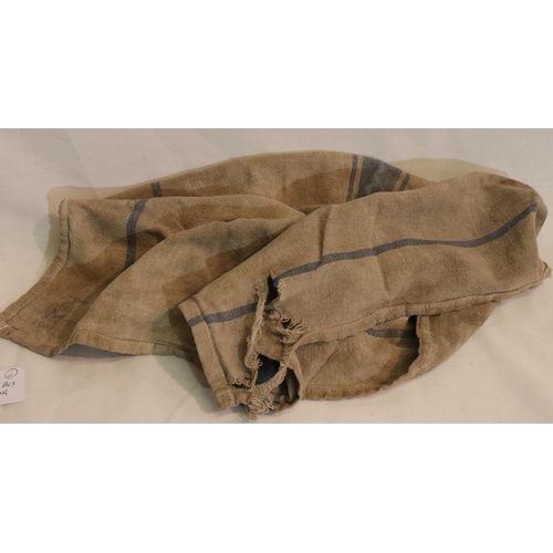 401 - 1941 dated Kriegsmarine towel. P&P Group 2 (£18+VAT for the first lot and £3+VAT for subsequent lots... 