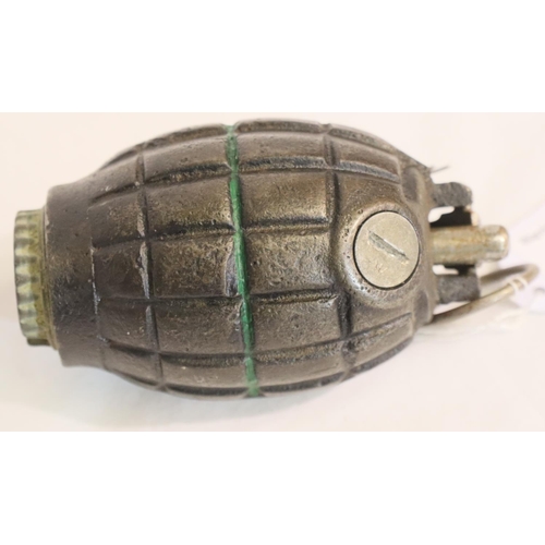 406 - WWII INERT South AFrican made no 36 Mills grenade, no centre tube. P&P Group 2 (£18+VAT for the firs... 