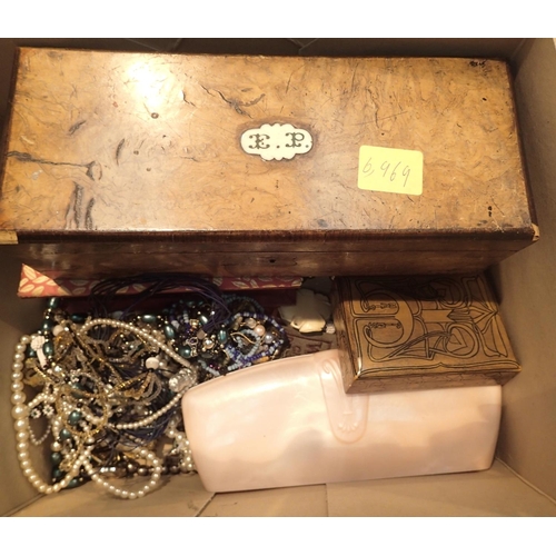 1108 - Box of mixed unsorted costume jewellery and antique wooden box of buttons. P&P Group 1 (£14+VAT for ... 